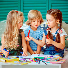 Альбом для рисования, А4, 40 листов, скоба, обложка картон, BRAUBERG, 200&times;283 мм, &laquo;Цветы&raquo; (2 вида), 102851