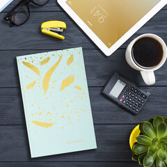 Блокнот А5 134&times;206 мм, 80 л., твердый, клетка, тиснение фольгой, STAFF, &laquo;Пёрышки&raquo;, 111610