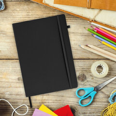 Скетчбук, черная бумага 140 г/<wbr/>м<sup>2</sup>, 210&times;297 мм, 80 л., КОЖЗАМ, резинка, карман, BRAUBERG ART CLASSIC, черный, 113206