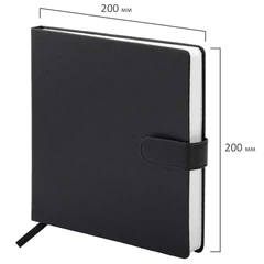 Скетчбук, белая бумага 140 г/<wbr/>м<sup>2</sup> 200&times;200 мм, 80 л., КОЖЗАМ, застежка, BRAUBERG ART CLASSIC, черный, 116463
