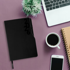 Ежедневник датированный 2026, А5, 150&times;213 мм, BRAUBERG &laquo;Up&raquo;, под кожу, софт-тач, держатель для ручки, черный, 117116