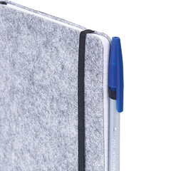 Блокнот А5 138&times;213 мм BRAUBERG &laquo;Voylok&raquo;, войлок, резинка, держатель, 80 л., клетка, серый, 117135