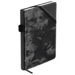 Блокнот А5 135&times;210 мм BRAUBERG &laquo;Denim&raquo;, ткань/<wbr/>экокожа, резинка, держатель, 80 л., клетка, черный, 117140