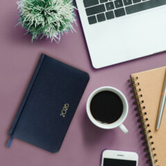 Еженедельник датированный 2026, МАЛЫЙ ФОРМАТ, 95&times;155 мм, А6, BRAUBERG &laquo;Select&raquo;, балакрон, темно-синий, 117192