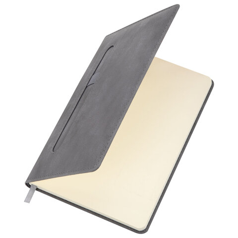 Блокнот А5, 148x218 мм, BRAUBERG "Optimal", под кожу, 80 листов, резинка, держатель для ручки, клетка, серый, 118638 - фото 5