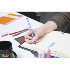 Ручки шариковые BIC &laquo;Round Stic&raquo;, НАБОР 3 шт., СИНИЕ, узел 1 мм, линия письма 0,32 мм, пакет, 9021522