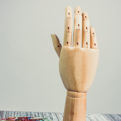 Манекен художественный BRAUBERG ART CLASSIC &laquo;РУКА&raquo;, высота 30 см., мужская правая, дерево, 191297