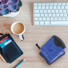 Дырокол BRAUBERG &laquo;JET PRO&raquo;, до 40 листов, сине-черный, 228602