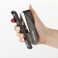 Степлер №24/<wbr/>6, 26/<wbr/>6 металлический BRAUBERG &laquo;Office&raquo;, до 30 листов, черный, 228611