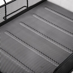 Лоток горизонтальный металлический для бумаг BRAUBERG &laquo;Germanium&raquo;, А4 (260&times;337&times;77 мм), черный, 231954