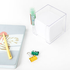 Подставка для бумажного блока BRAUBERG CLASSIC пластиковая, 90&times;90&times;90 мм, прозрачная, 238092