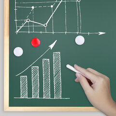 Доска для мела магнитная 60&times;90 см, зеленая, деревянная рамка, BRAUBERG &laquo;Wood&raquo;, 238800