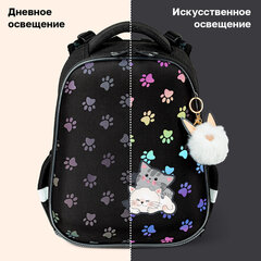 Ранец BRAUBERG LUMINOUS, 2 отделения, с брелоком, "Лапки", СВЕТЯЩИЙСЯ РИСУНОК, 38х29х16 см, 271366