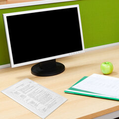 Папка-уголок жесткая А4 BRAUBERG UNIVERSAL, прозрачная, 0,15 мм, со штрихкодом, 273049