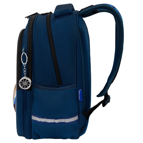 Рюкзак BRAUBERG OPTIMA, 2 отделения, с брелком, "Galactic car", 3D-панель, 36х27х18 см, 274418 - фото 3