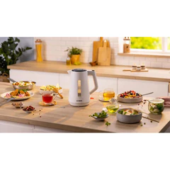 Чайник BOSCH TWK1M121, 1,7 л, 2400 Вт, закрытый нагревательный элемент, пластик, белый