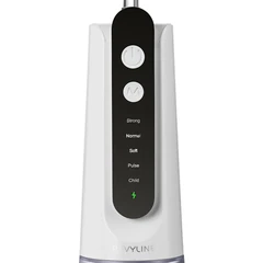 Ирригатор для полости рта REVYLINE RL 670, емкость резервуара 0,27 л, 2 насадки, белый