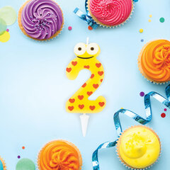 Свеча-цифра для торта &laquo;2" "С глазками&raquo;, 6 см, ЗОЛОТАЯ СКАЗКА, с держателем, в блистере, 591405