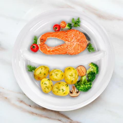 Одноразовые тарелки 2-х секционные КОМПЛЕКТ 100 шт. 220 мм, белые, ПП, холодное/<wbr/>горячее, LAIMA СТАНДАРТ, 608768