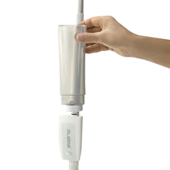Швабра с распылителем UltraSpray X, 2 насадки из микрофибры объемный ворс, скребок, LAIMA, 609143