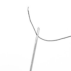 Нитки швейные 40 ЛШ, 200 м, полиэстер, НАБОР 20 шт., белый/<wbr/>черный, в ПОДАРОК иглы, DEVELIA (Девелиа), 609623