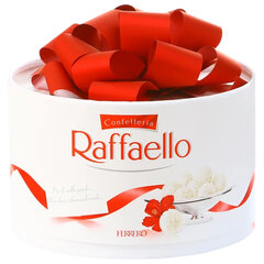 Конфеты RAFFAELLO с цельным миндальным орехом в кокосовой стружке, 200 г, торт