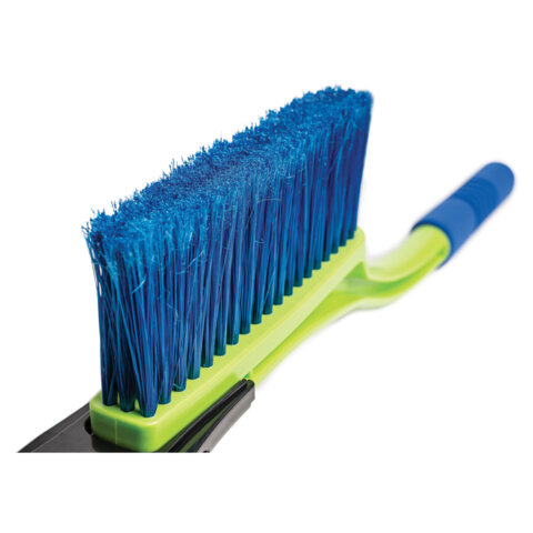 Щетка со скребком для снега автомобильная, мягкая щетина, 54см, Oktan, А3-01-05