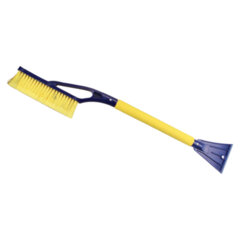 Щетка со скребком для снега автомобильная 69 см, мягкая щетина, GOODYEAR, WB-03