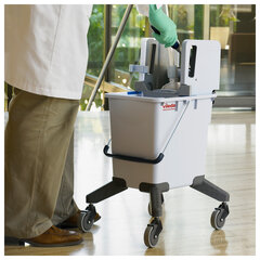 Отжим вертикальный VILEDA для отжима насадки МОП &laquo;Кентукки&raquo; + вставка для отжима плоских МОП, 129026